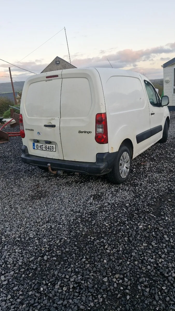 Citroen Berlingo 2010 - Image 2