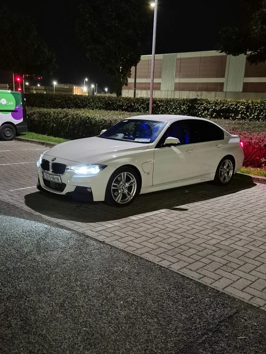 BMW 3-Series 2017 - Image 1