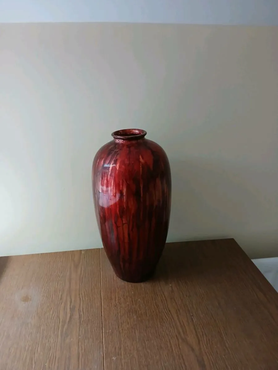 Vases - Image 2