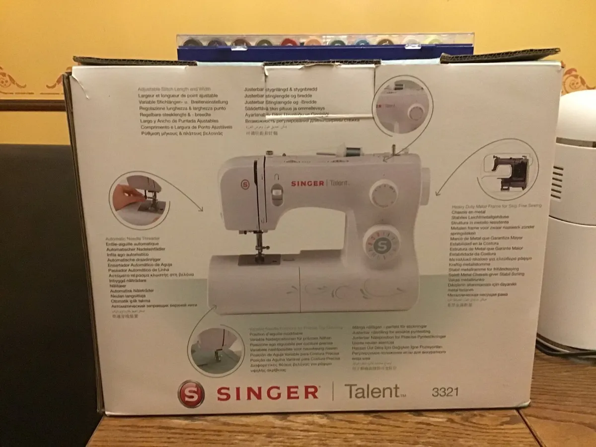 Singer Sewing Machine Brand New - Image 1