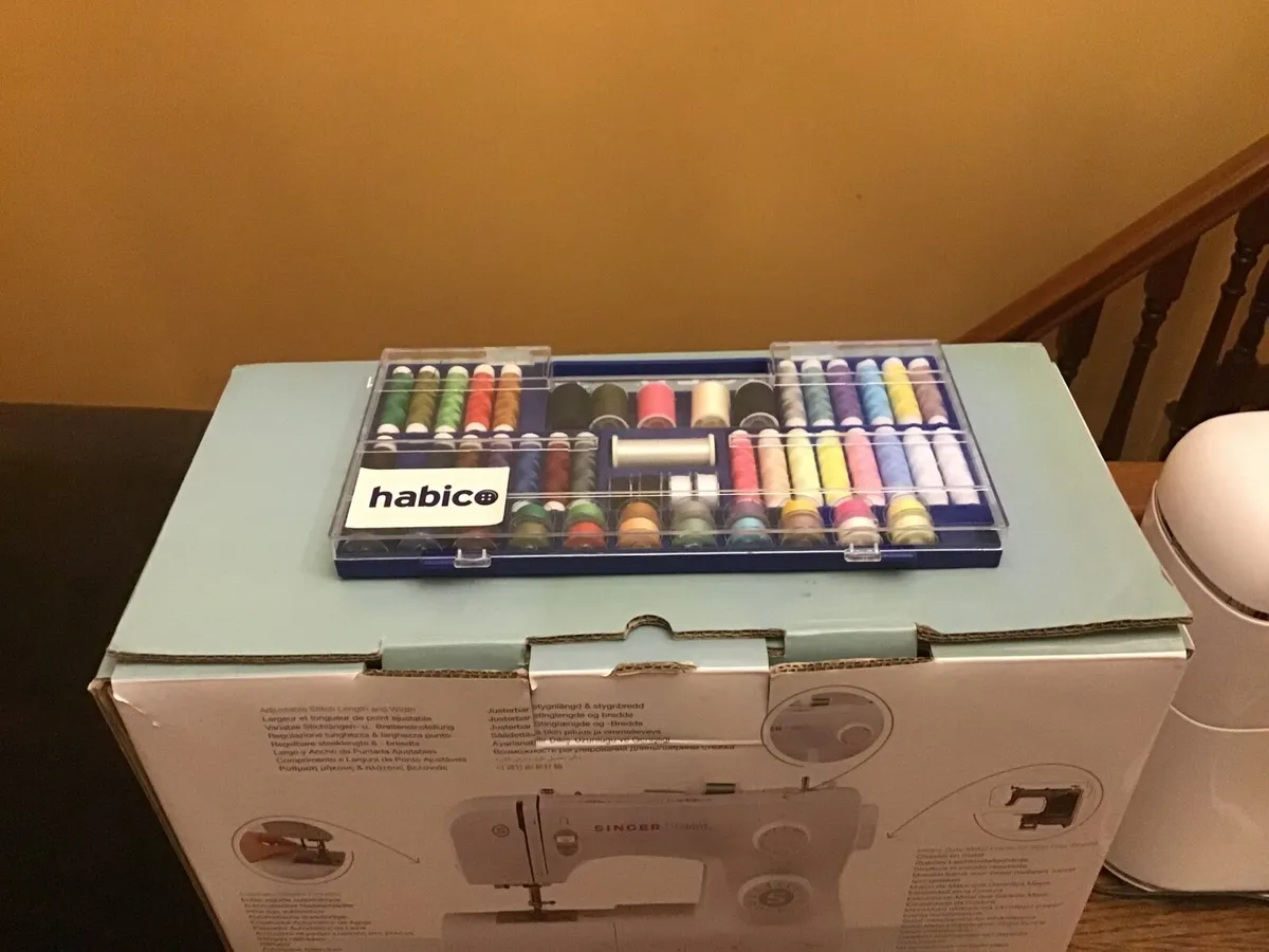 Singer Sewing Machine Brand New - Image 2