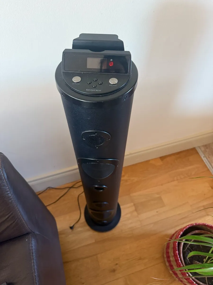 Bluetooth Tower speaker - Image 1