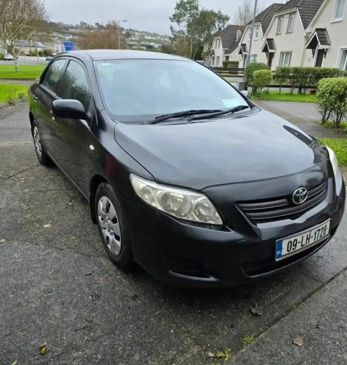 Toyota Corolla 2009 - Image 2