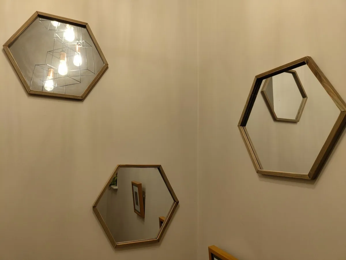 Mirrors  Hexagon shaped (x3) - Image 3