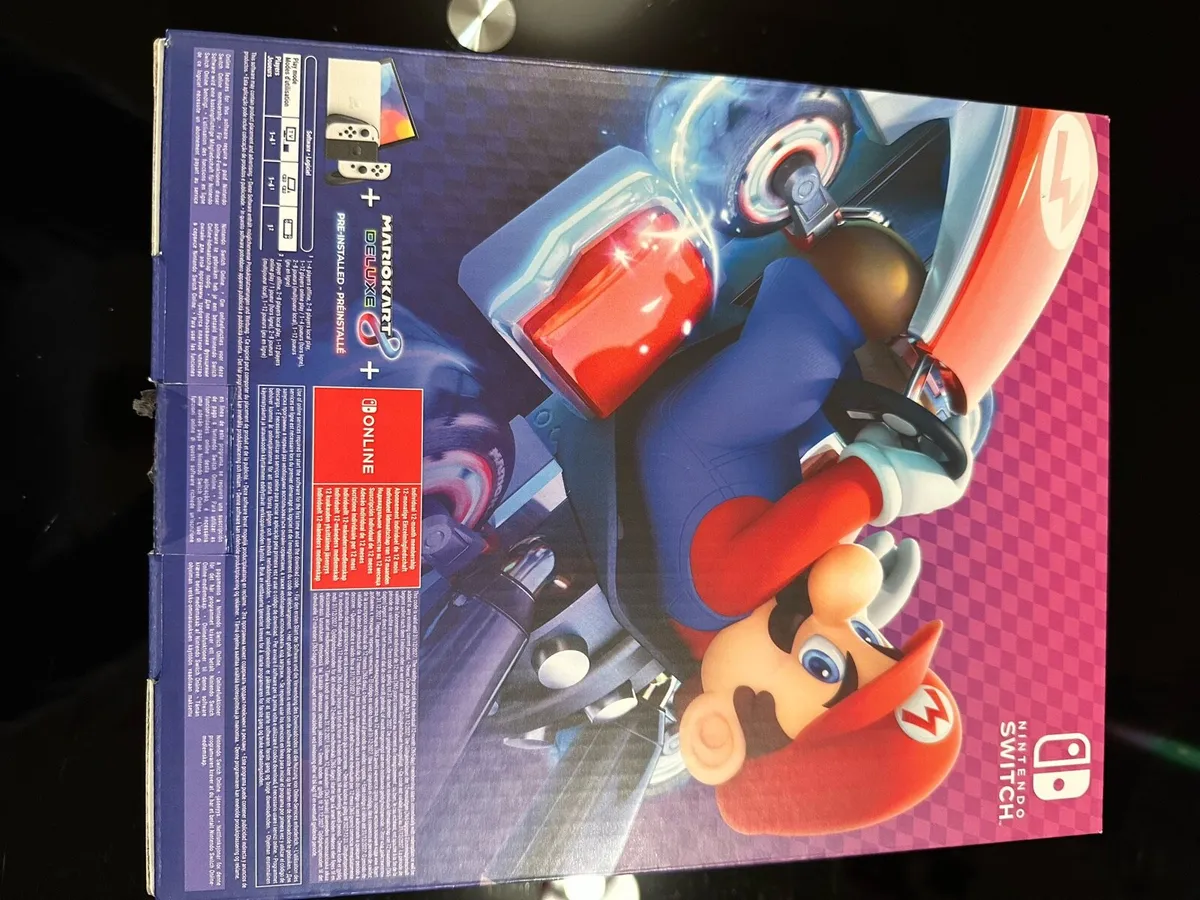 Nintendo Switch OLED - Image 2