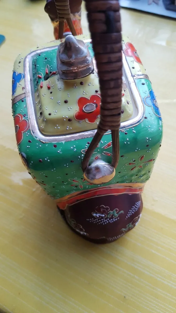 Vintage 1920's Satsuma  Camel Tea Pot - Image 2