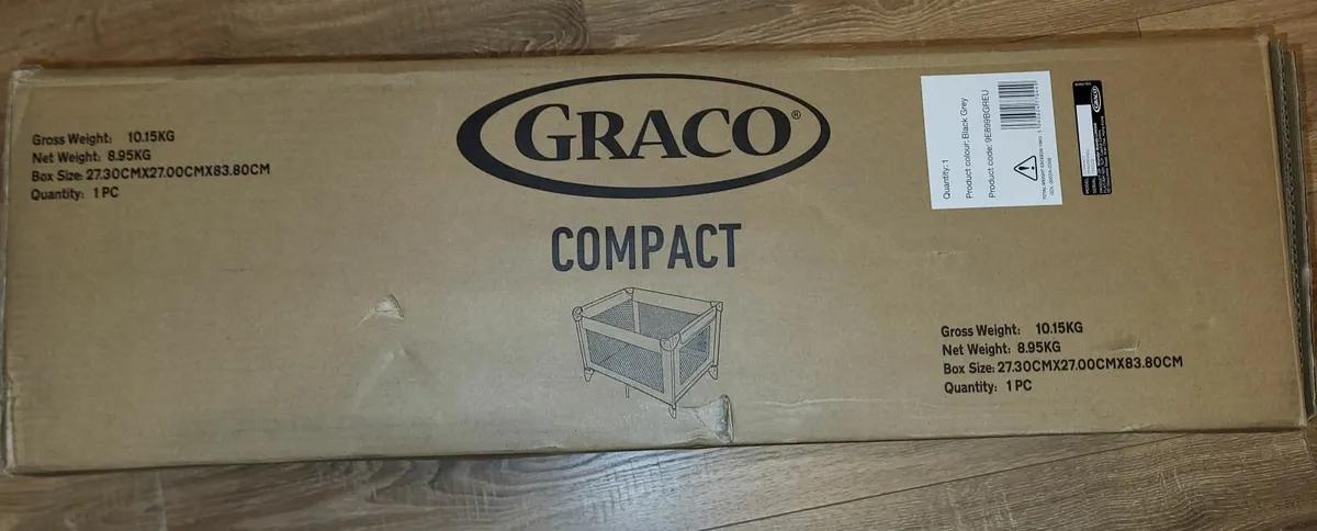 Graco Compact Travel Cot - as good as new - Image 4