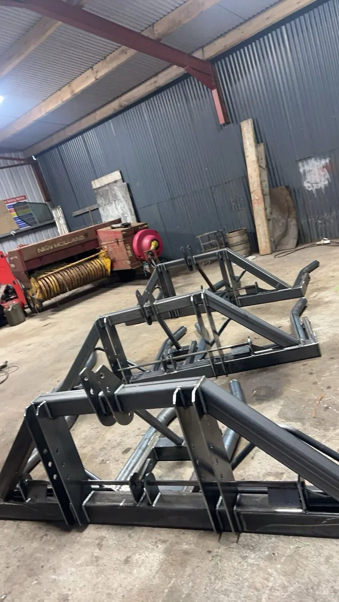 Double bale handlers - Image 2