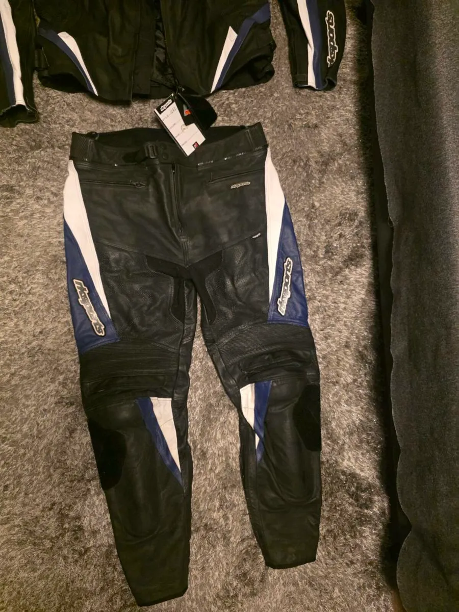 Motorcycle leather jacket and trousers - Image 2