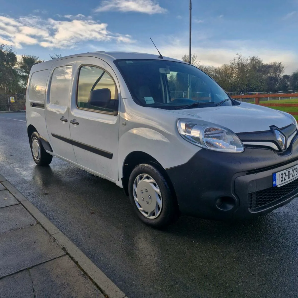 Renault Kangoo maxi - Image 1