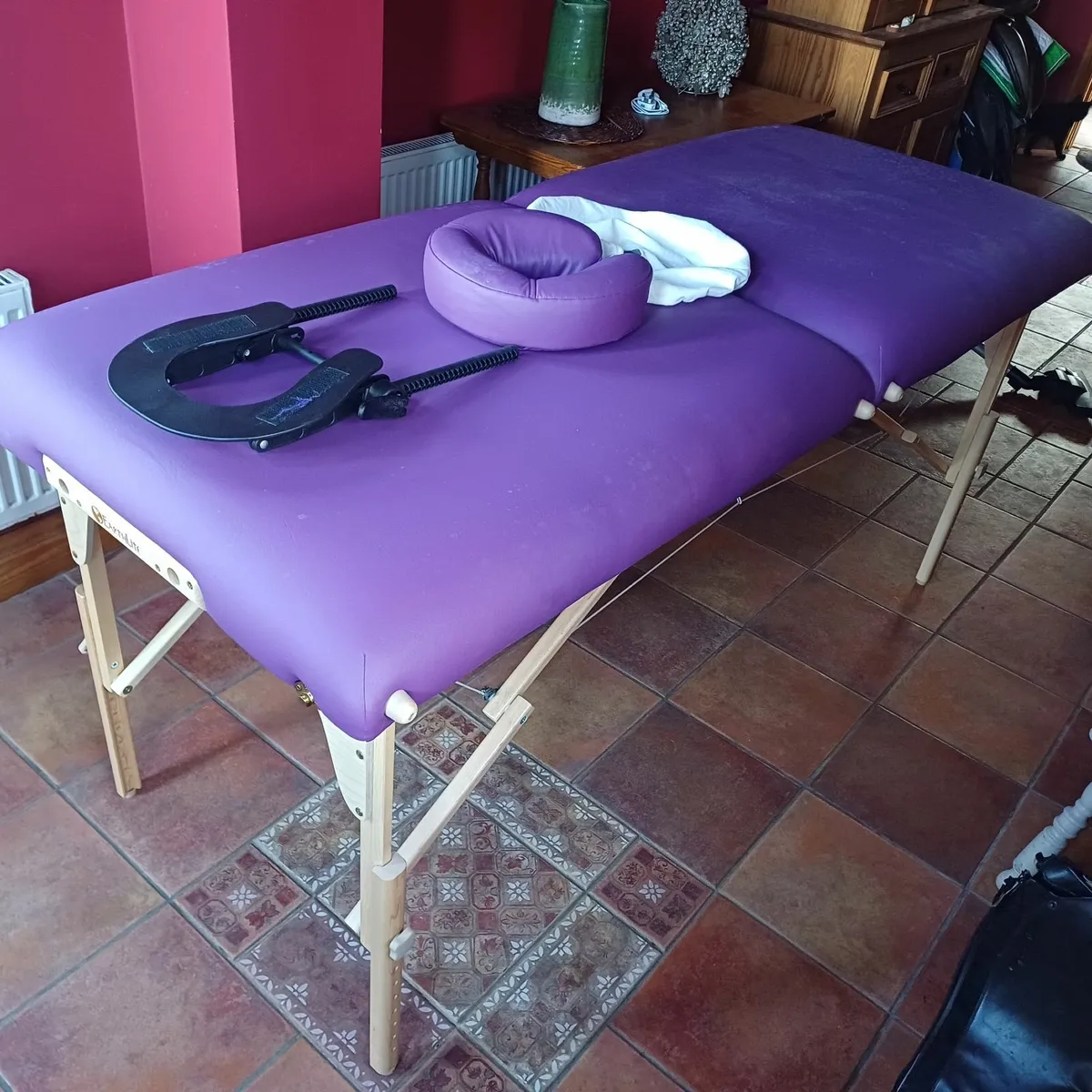 Massage Table - Image 3
