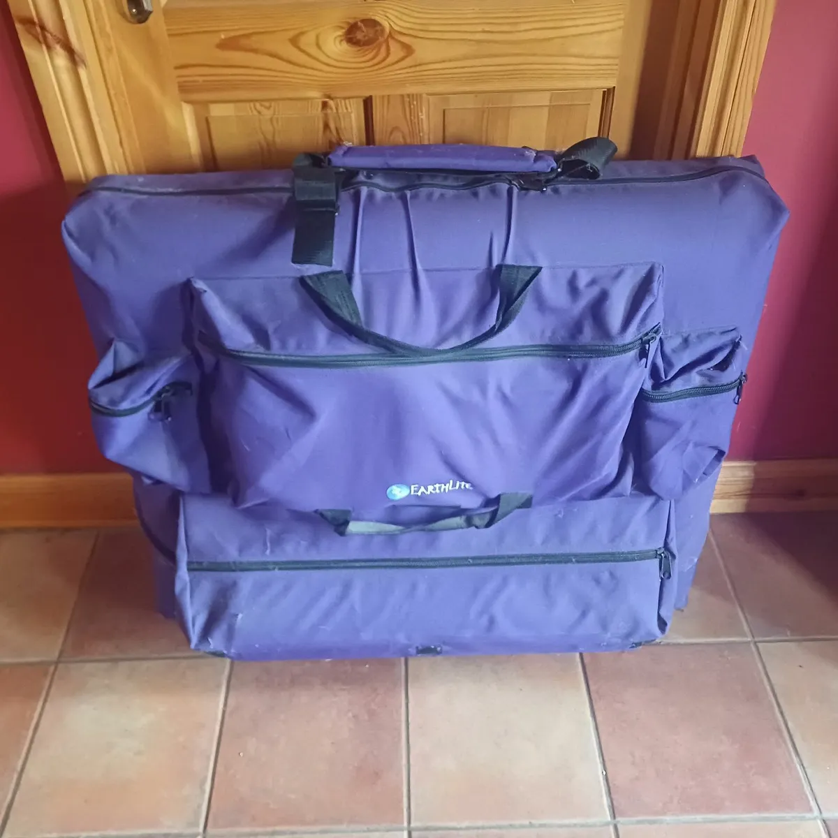 Massage Table - Image 4