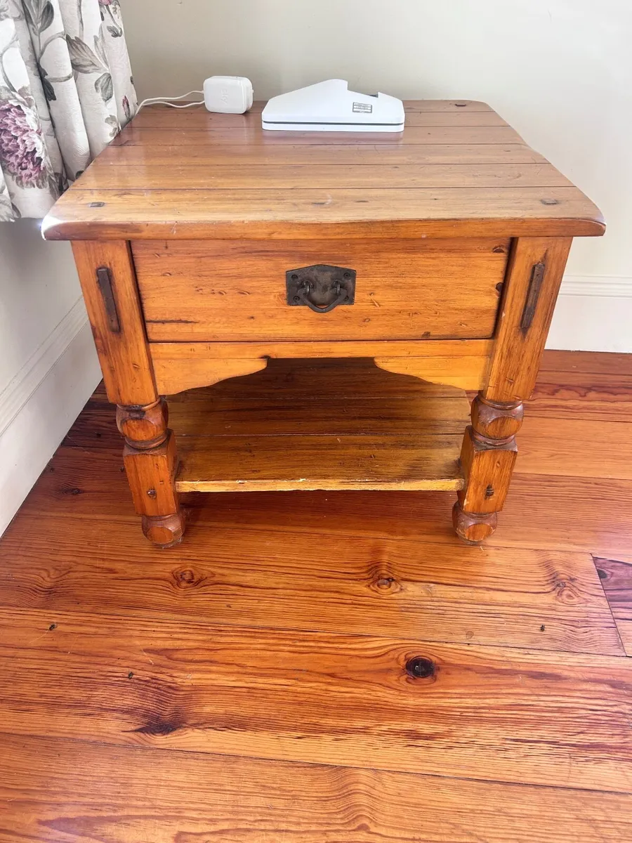 Two Side tables - Image 2