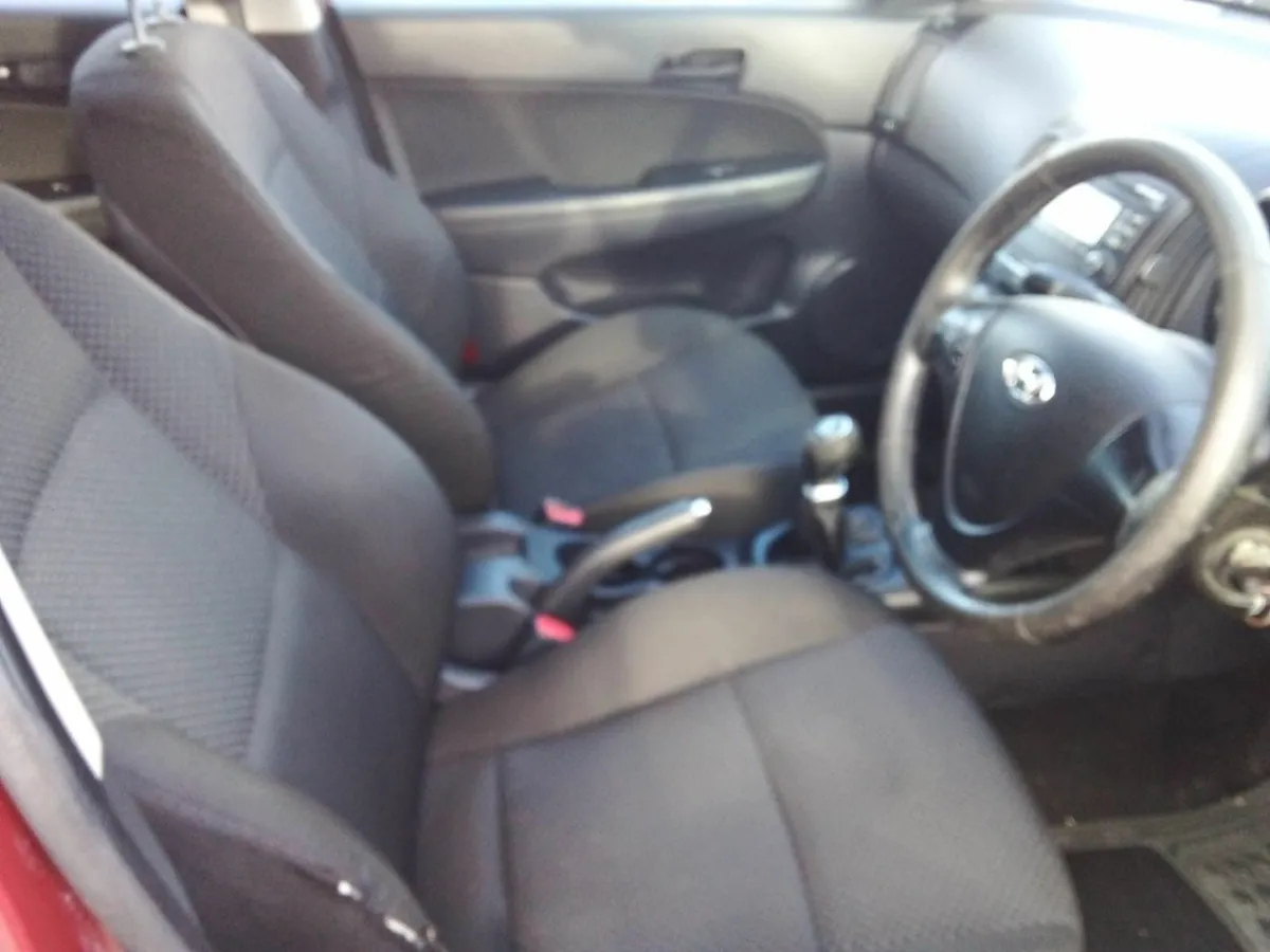 2011 HYUNDAI I30 DIESEL NCTD 7/26 - Image 4