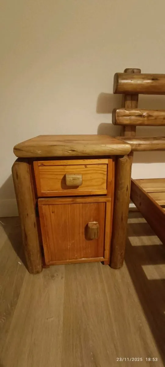 Rocky top rustic double bed and lockers - Image 3