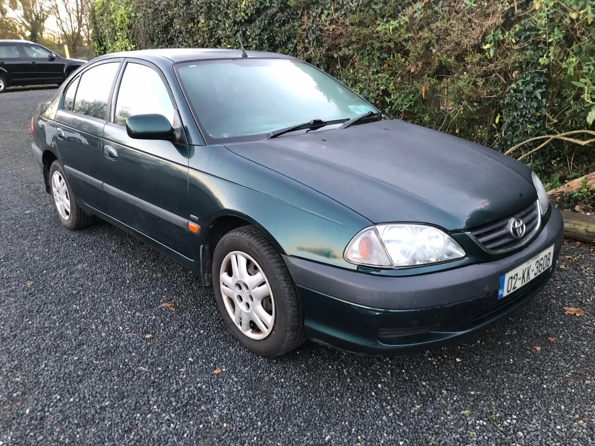 Toyota Avensis 2002 - Image 1