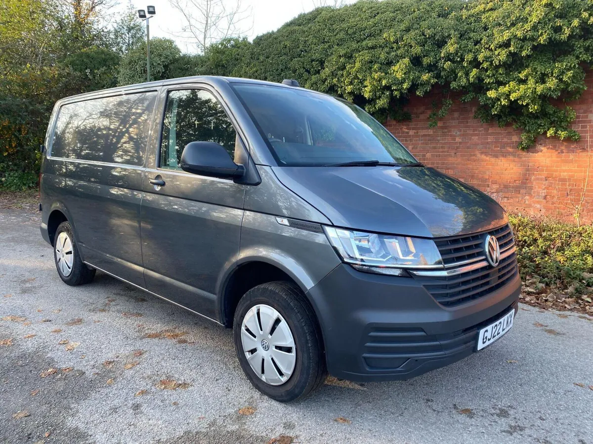 Volkswagen Transporter 2022 - Image 1