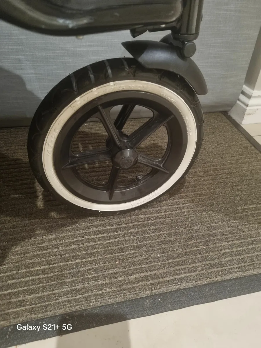 Phil & ted double buggy / jogger - Image 3