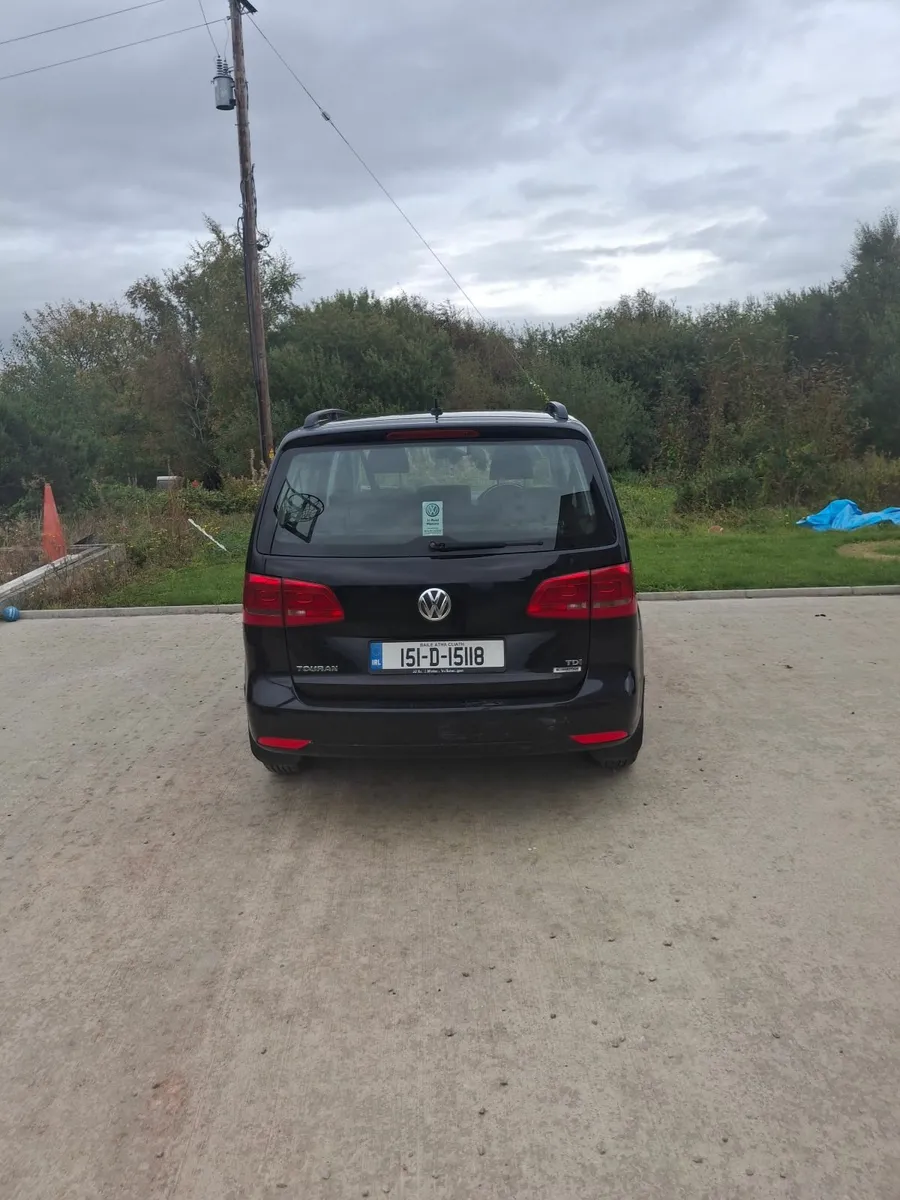 Volkswagen Touran 2015 - Image 4