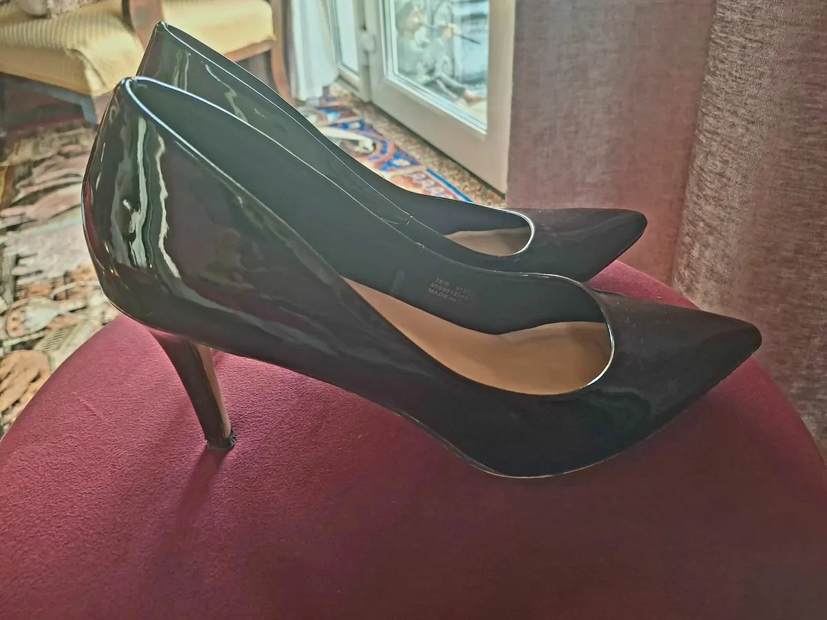Classic Black Patent High Heel Shoes - Image 1