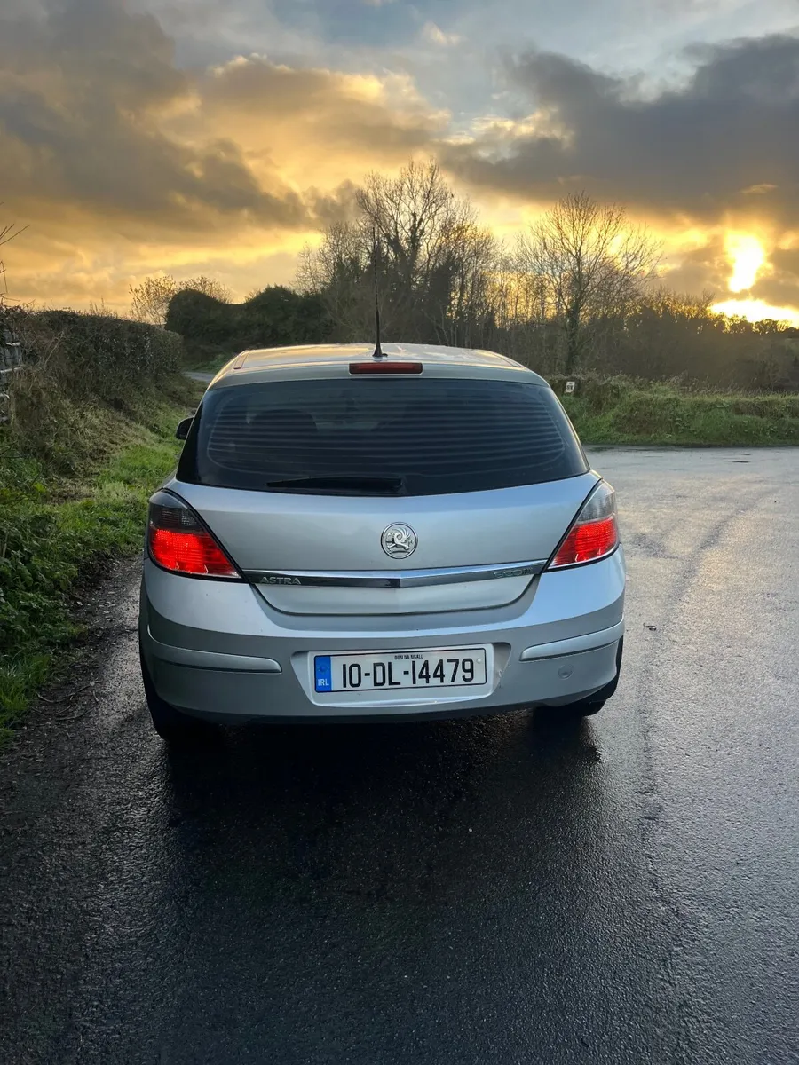 Vauxhall Astra 2010 - Image 4