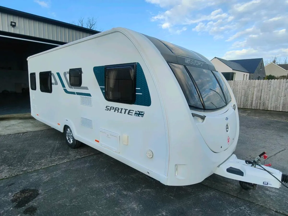2018 Swift Sprite Major 4sb Island bed - Image 1