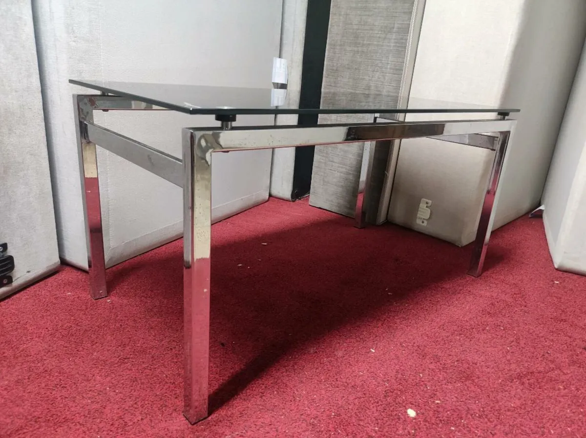 Various coffee tables/delivery - Image 3