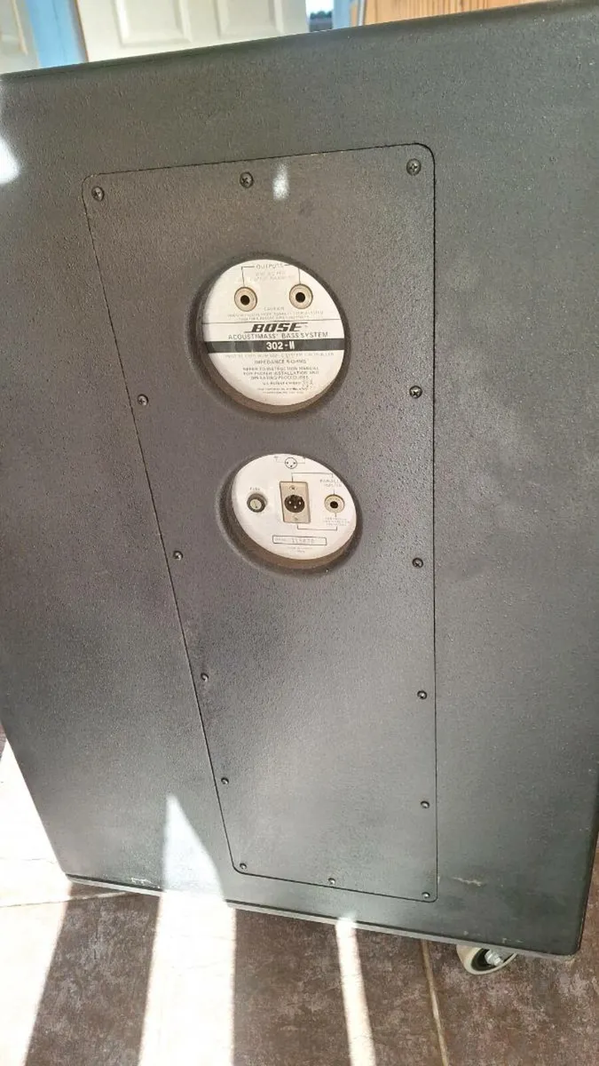 Bose Speaker - Image 3