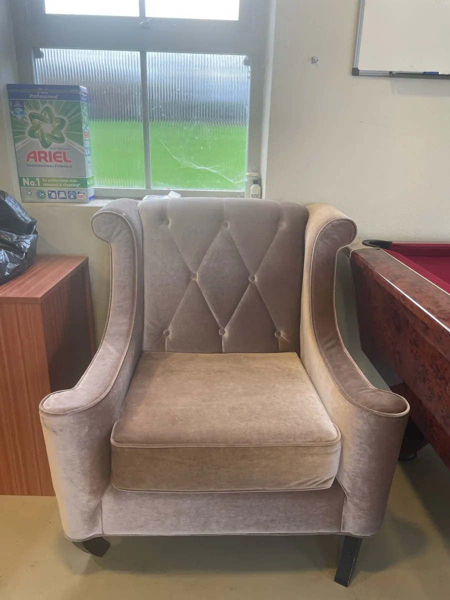 Armchair - Image 2