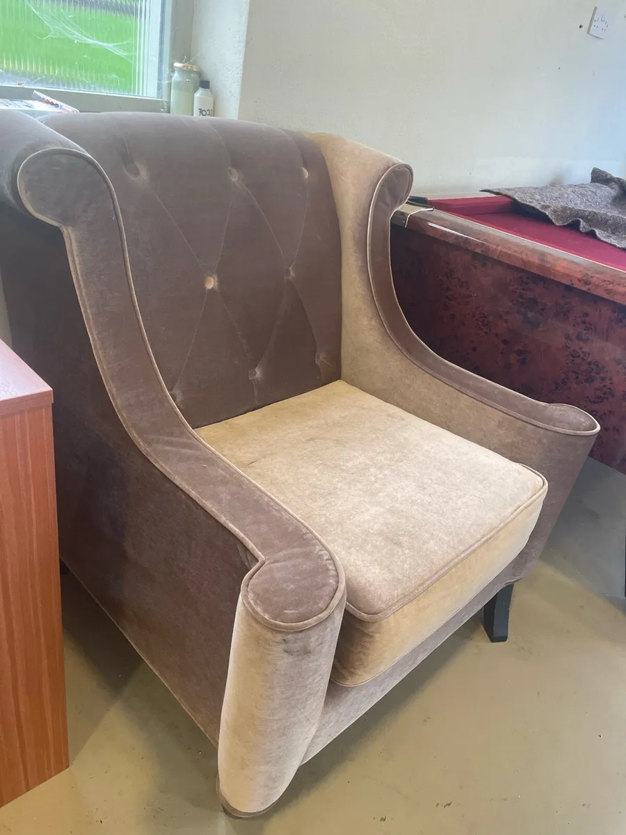 Armchair - Image 3