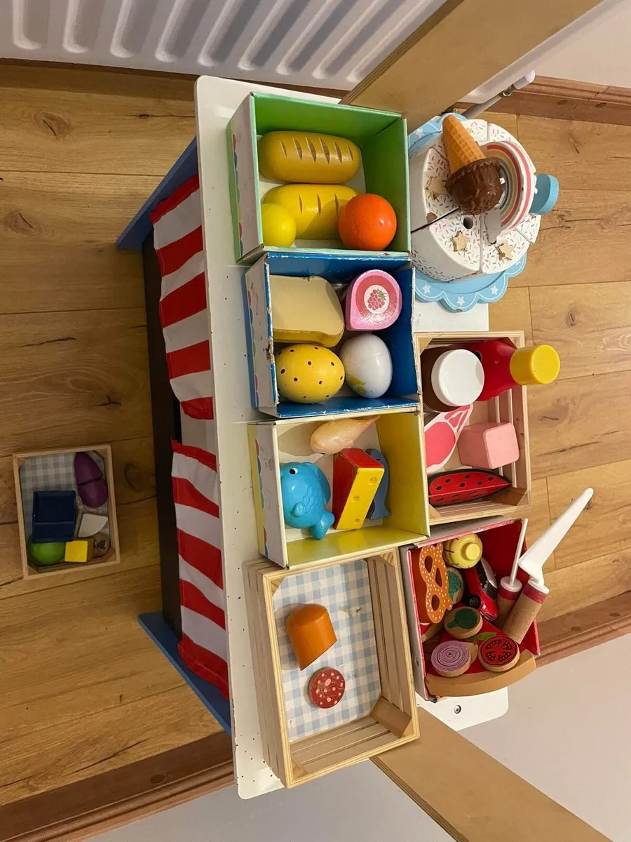 Kids toy shop and food - Image 2