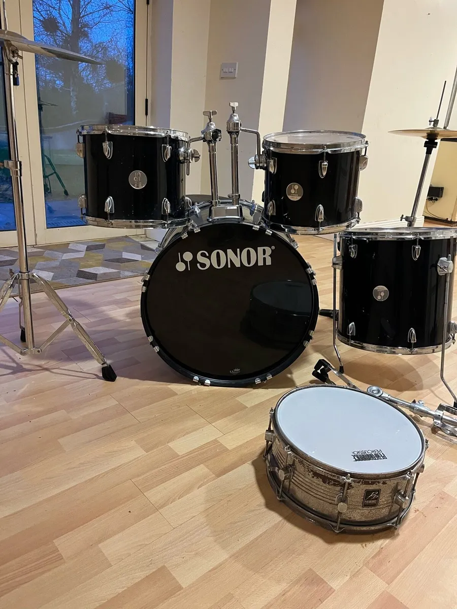 Sonor drum kit - Image 1