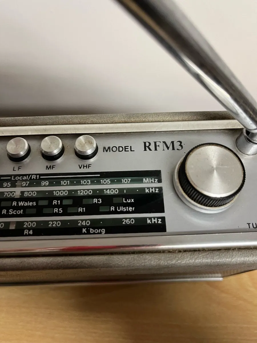 Robert's Retro Radio RFM3 - Image 2
