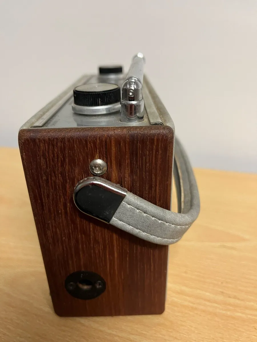 Robert's Retro Radio RFM3 - Image 4