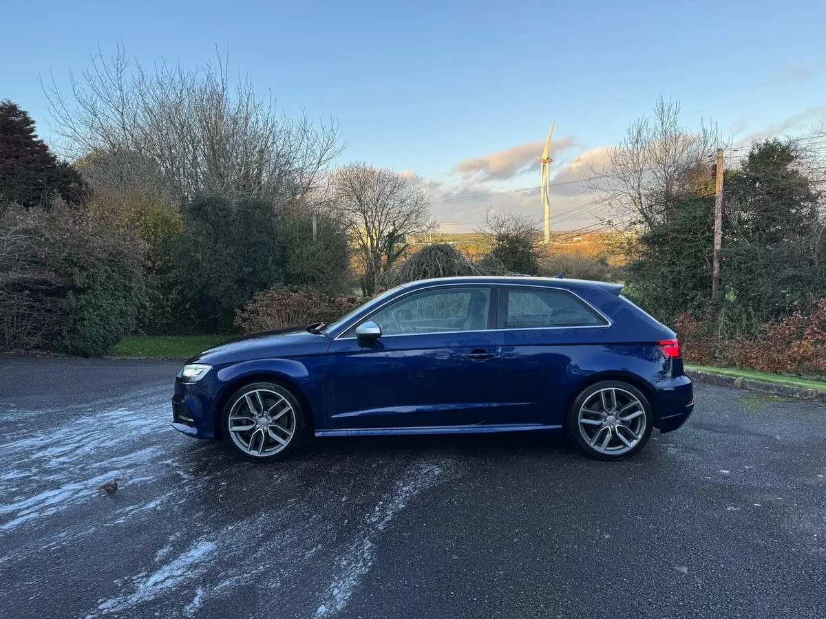 Audi S3 - Image 2