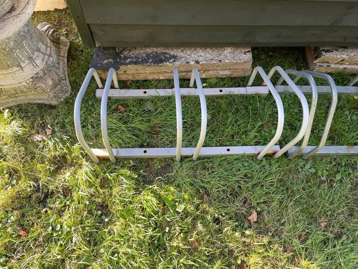 Bike racks x3 - Image 4