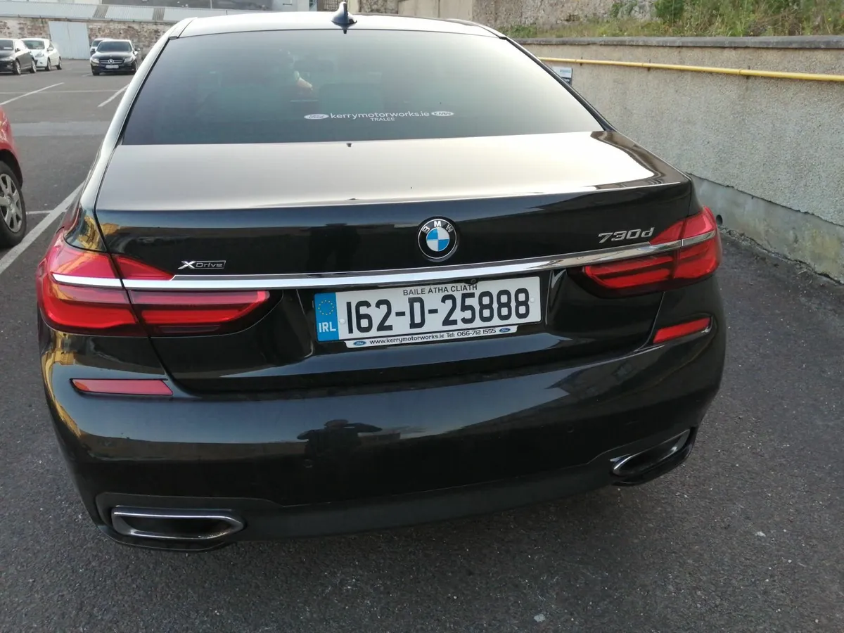 BMW 7-Series 2016 - Image 4