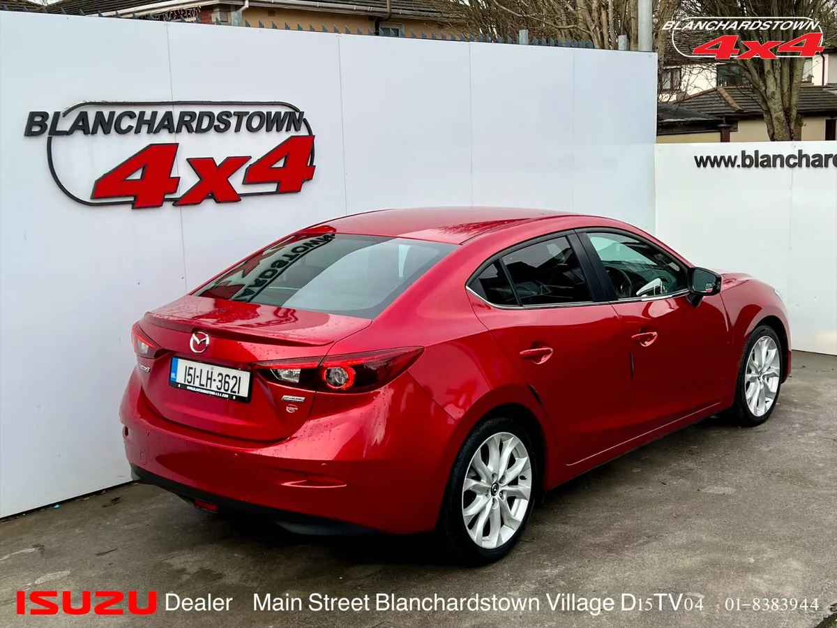 MAZDA 3 PREMIUM TRIM LEATHER DIESEL - Image 2