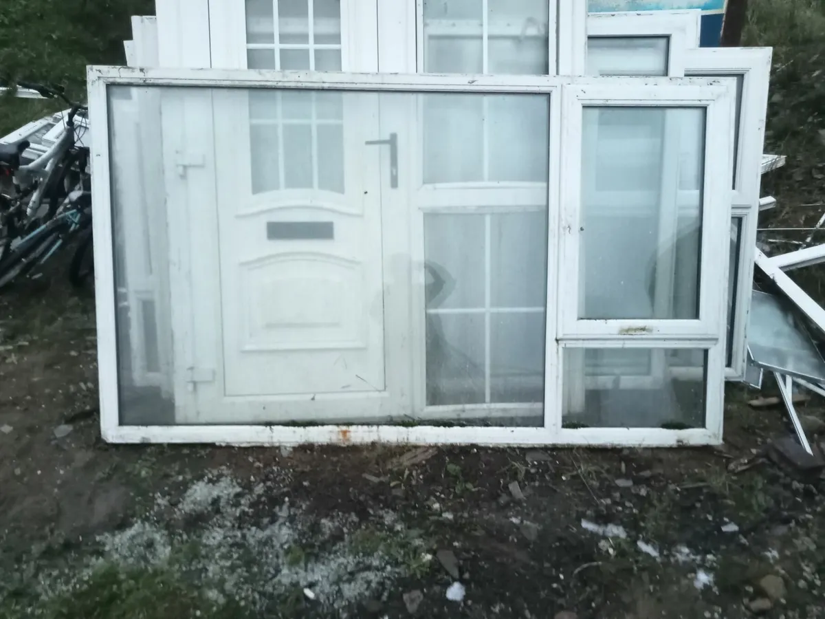 Pvc door s and window s - Image 4