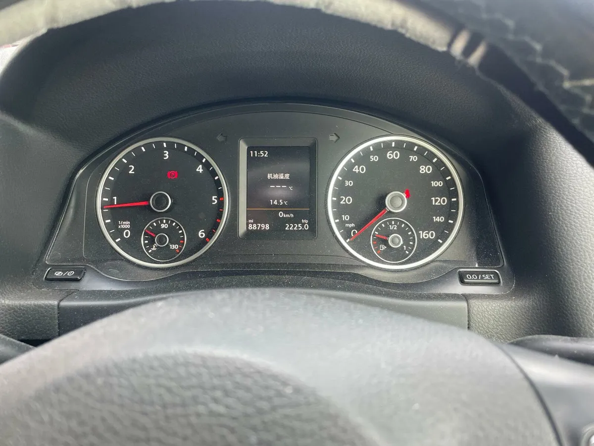 Volswagon Tiguan - Image 4