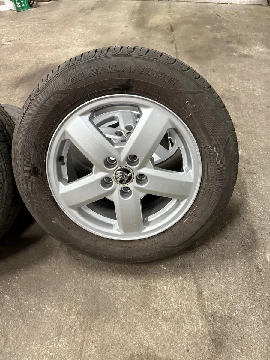 VW Polo, Skoda Rapid, Seat Alloy Wheels & Tyres - Image 2