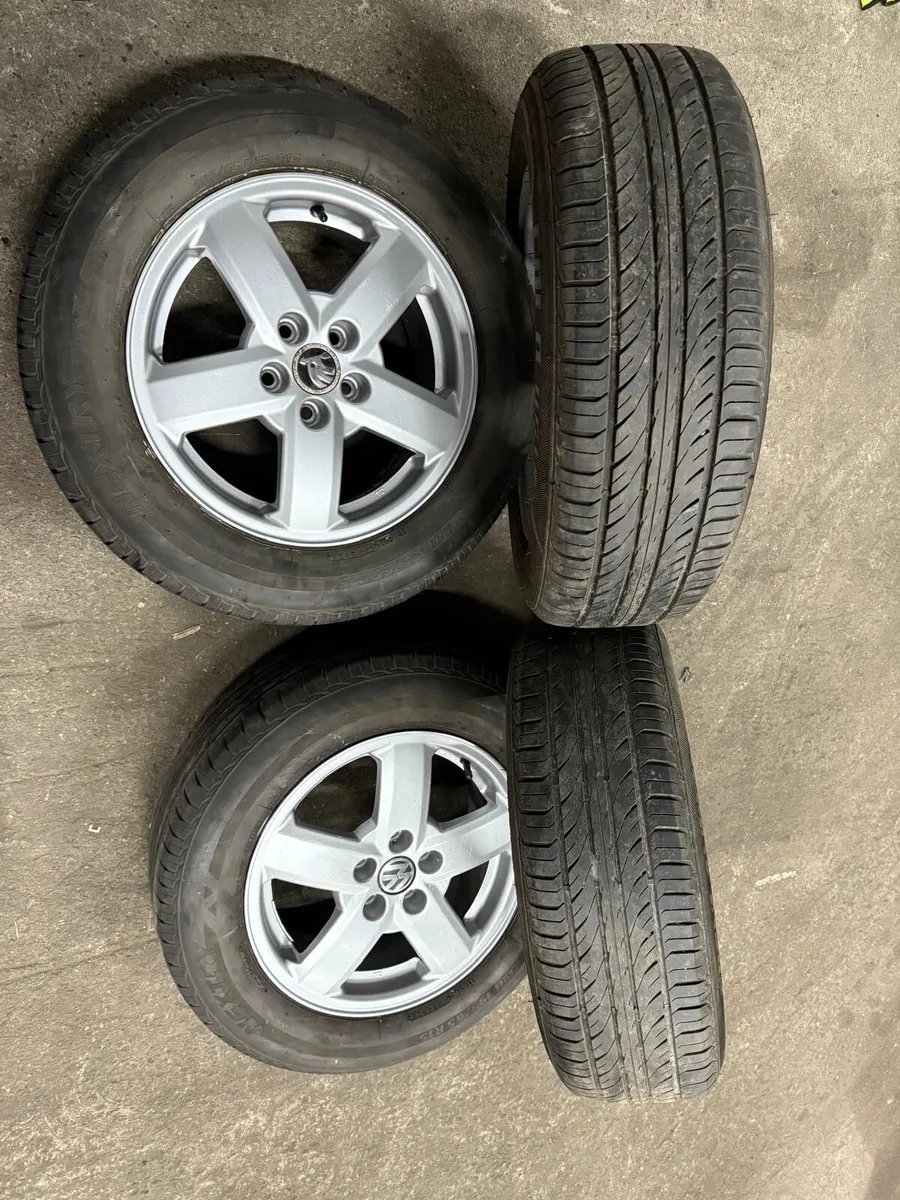 VW Polo, Skoda Rapid, Seat Alloy Wheels & Tyres - Image 4