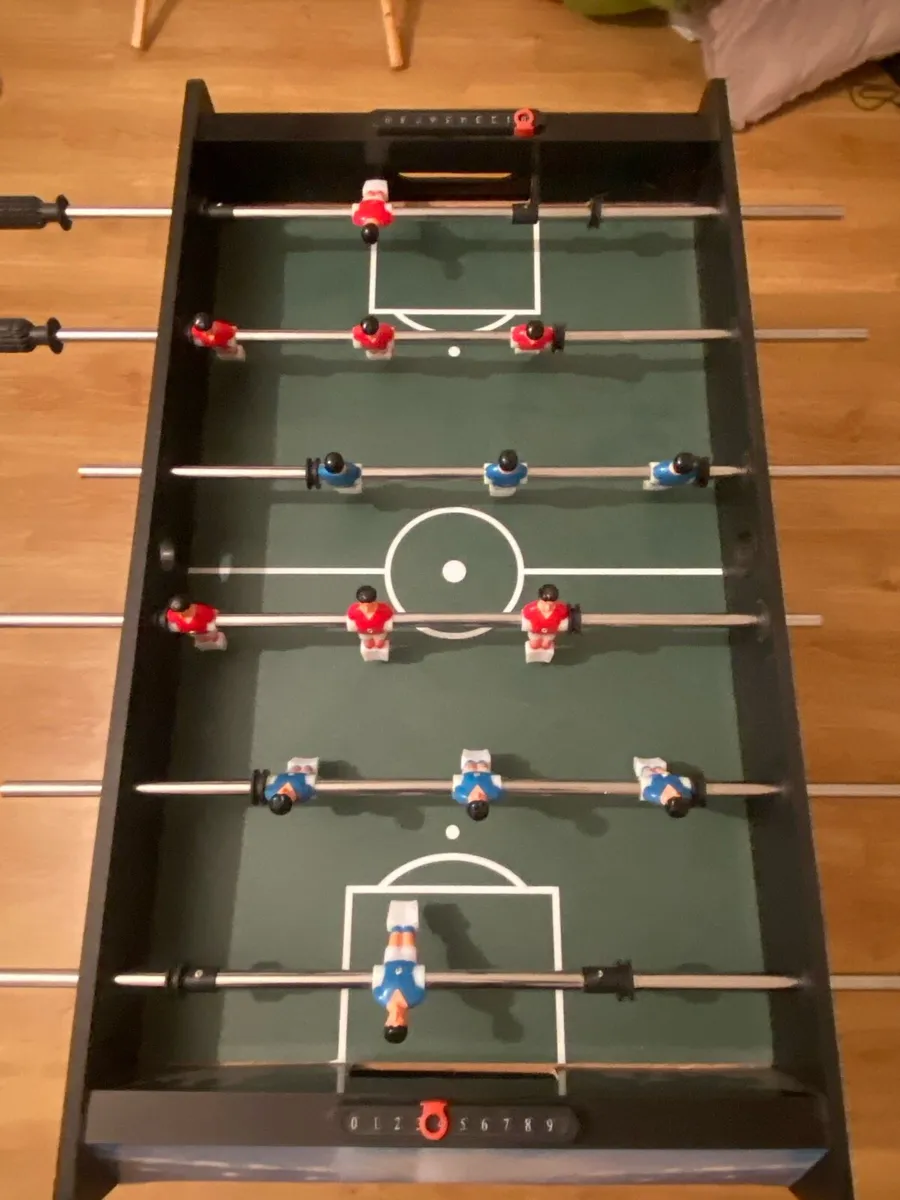 Foosball table - Image 2