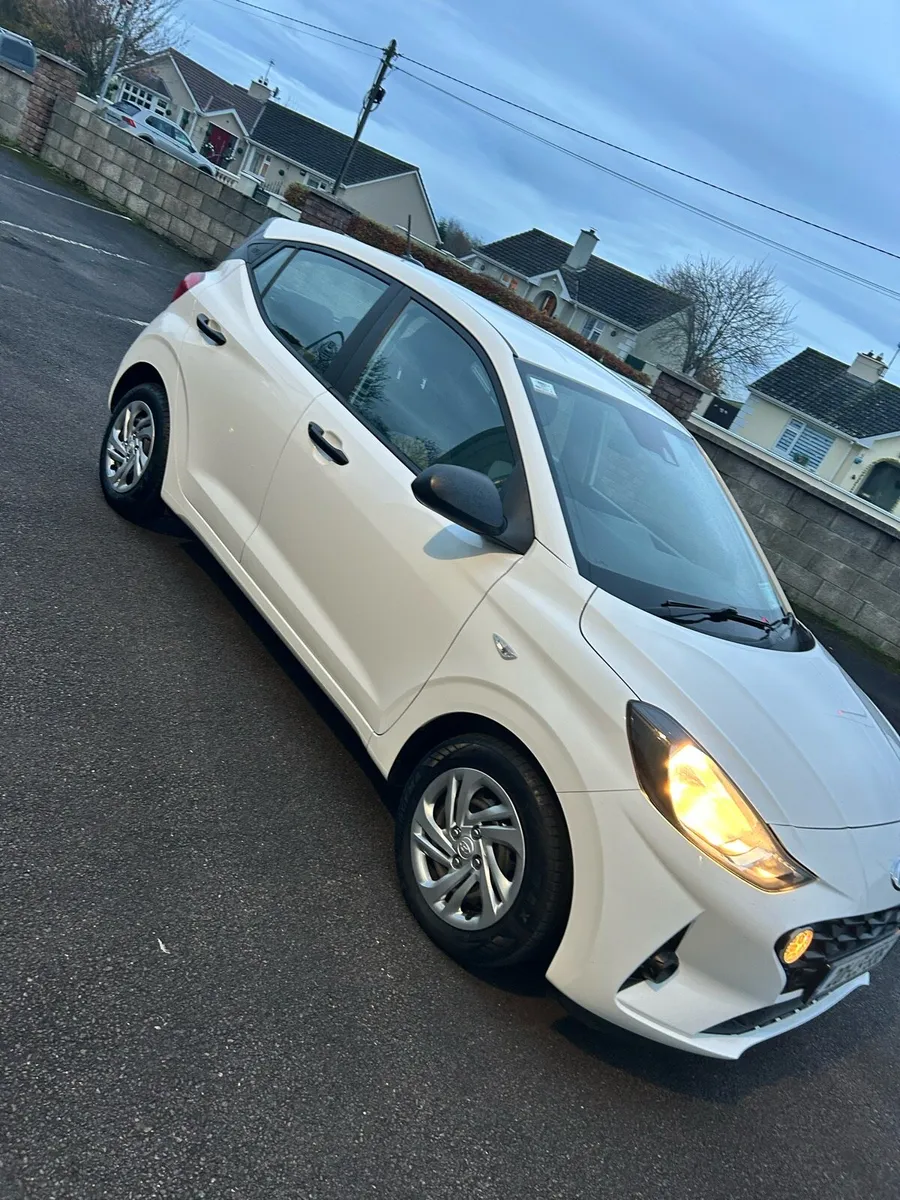 Hyundai i10 Classic - Tax 06/2026 NCT 03/2026 - Image 2