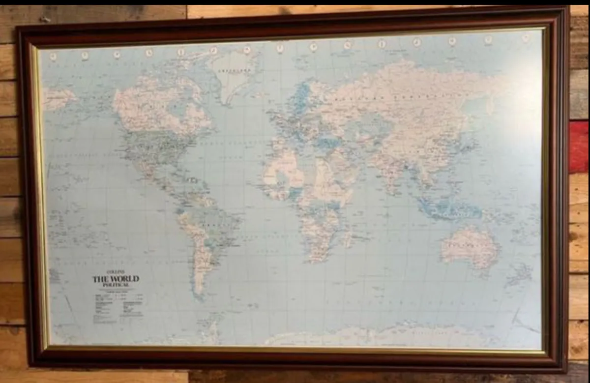 Vintage framed map of the world 1999 - Image 1