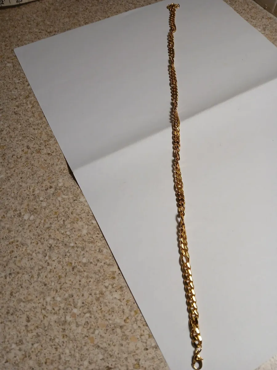 Gold plate link necklace - Image 1