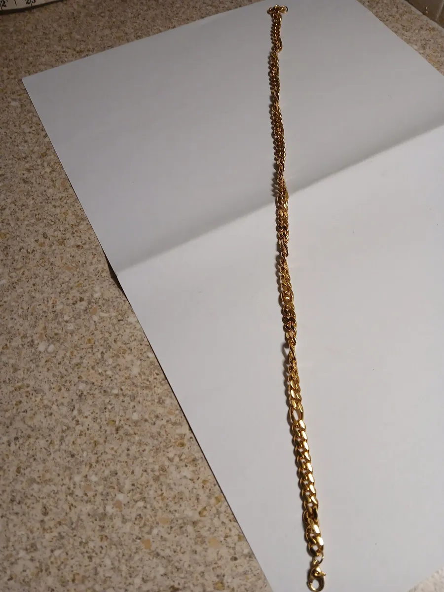 Gold plate link necklace - Image 3