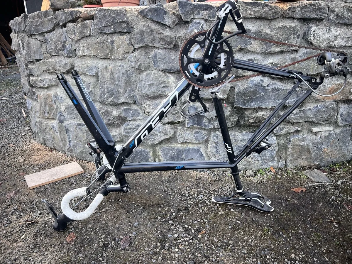 Felt f85 bike frame - Image 1
