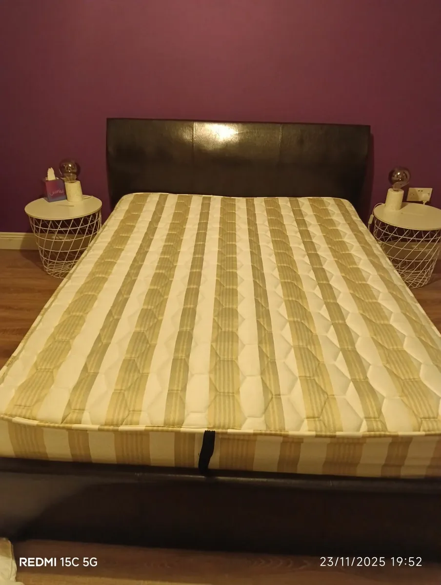 Double ottoman bed, mattress & mattress topper - Image 1