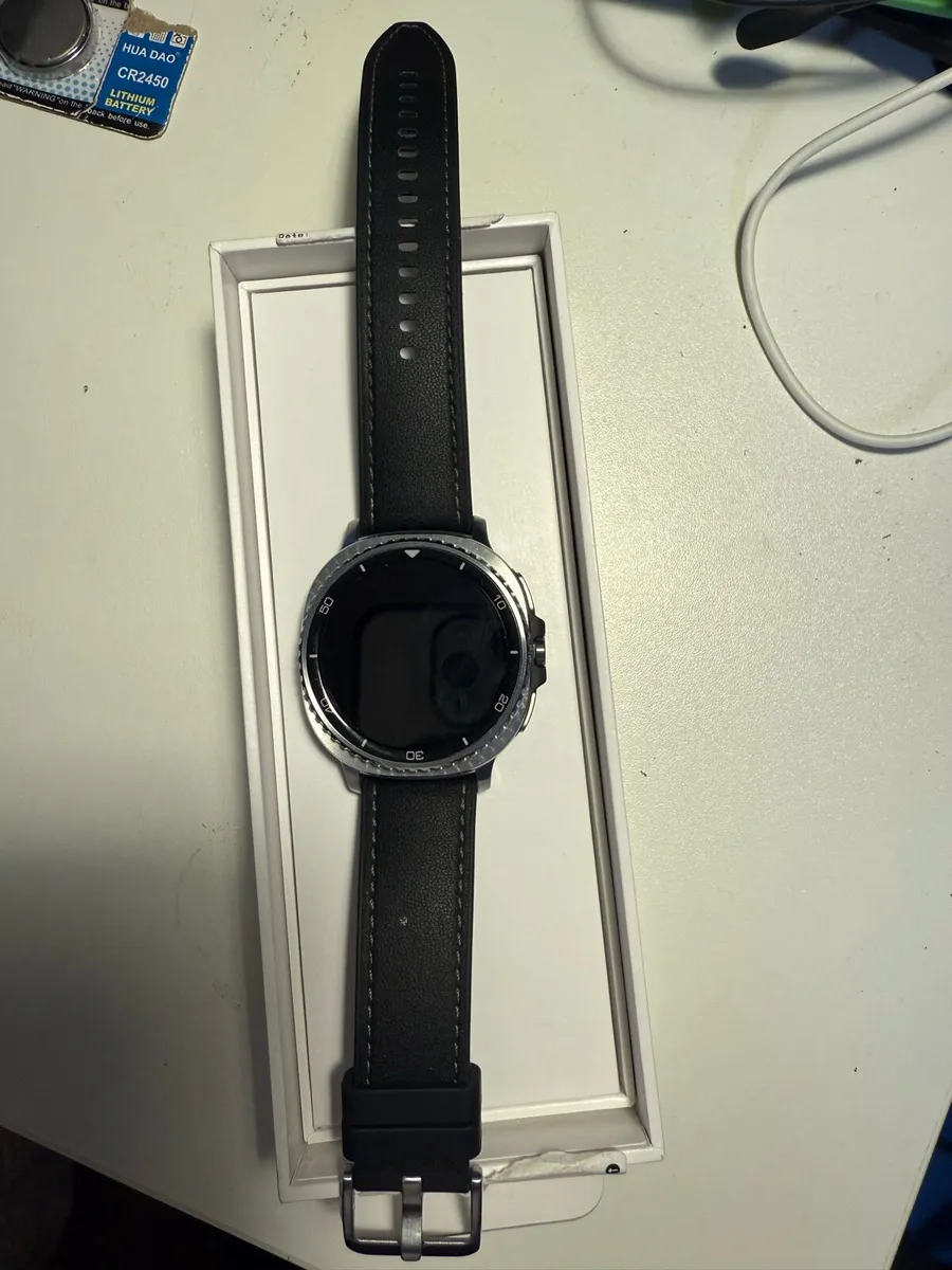 Samsung Galaxy Watch 8 Classic - Image 1